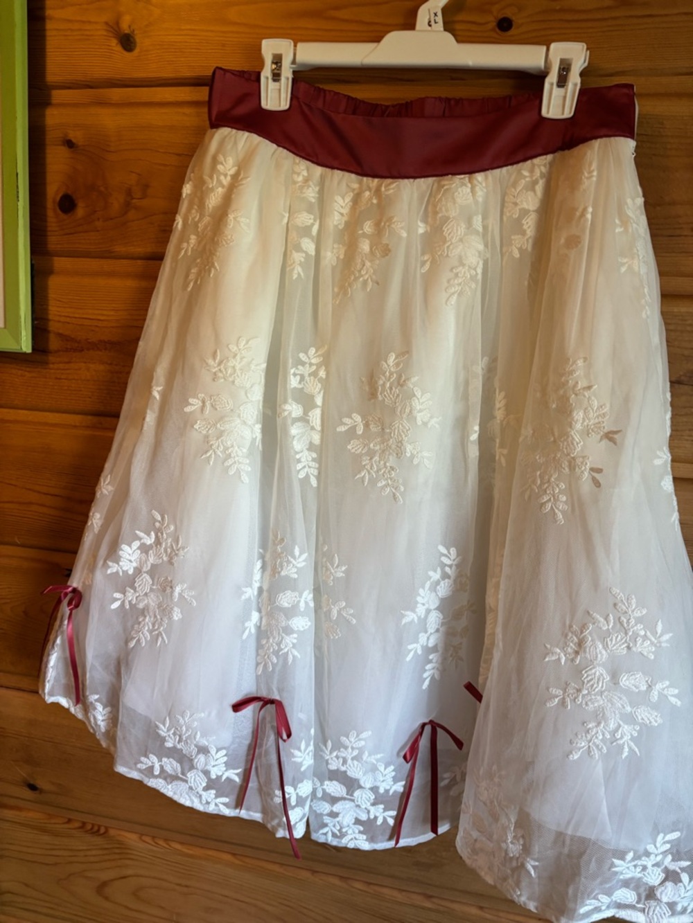 Disney White Floral Mary Poppins skirt
